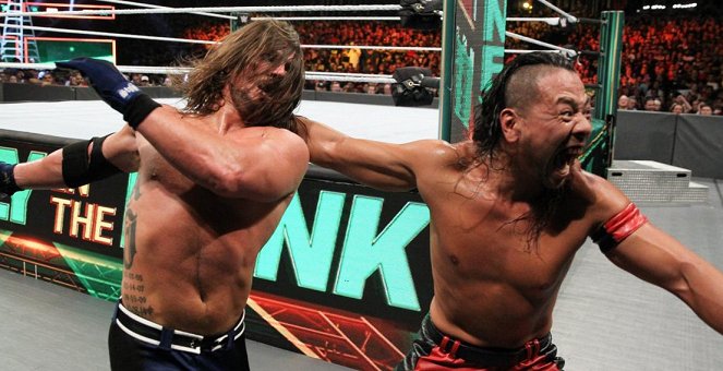 WWE Money in the Bank - Filmfotók - Allen Jones, Shinsuke Nakamura