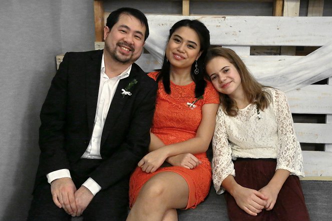 Ohnivý kuře - Nakonec to nejlepší - Promoción - Viet Anh Doan, Thao Řípová, Karolína Lipowská