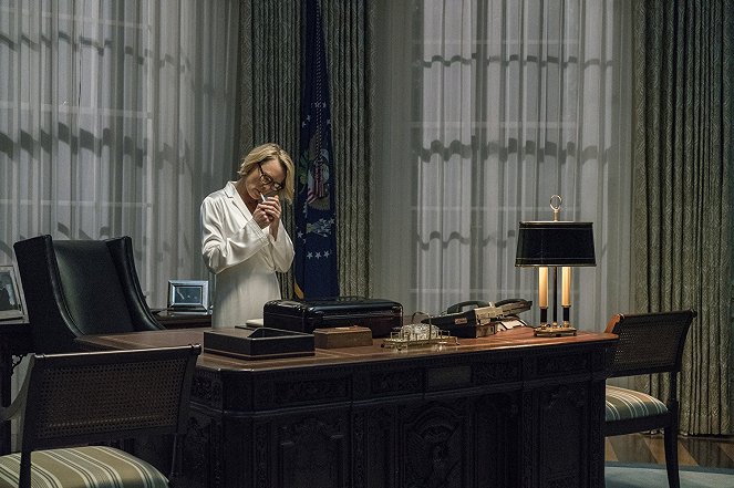 House of Cards - Chapter 58 - Photos - Robin Wright