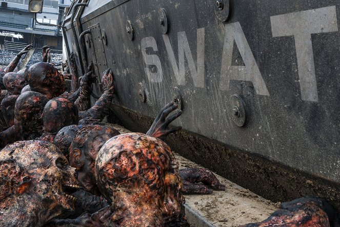 Fear the Walking Dead - No One's Gone - Photos