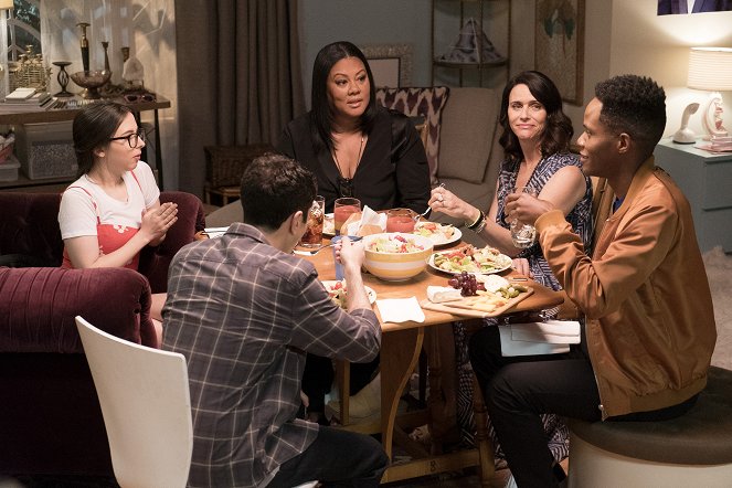 Alone Together - Season 1 - Dinner Party - Photos