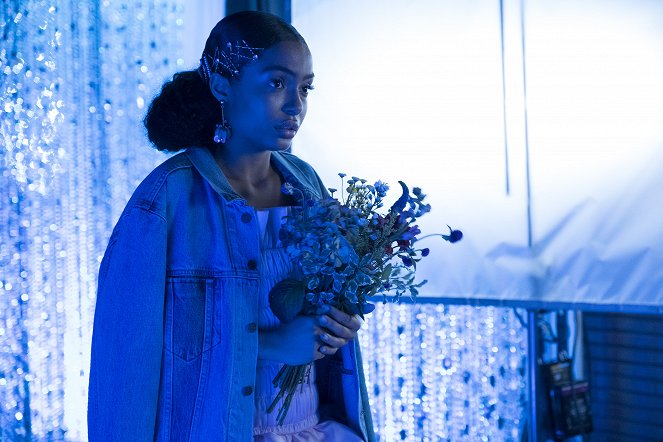 Grown-ish - Season 1 - Láska v partě - Z filmu - Yara Shahidi