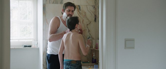 Dany - Eine Vater-Sohn-Beziehung - Filmfotos - François Damiens