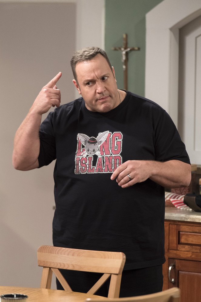 Kevin Can Wait - Kevin Goes Nuts - Photos - Kevin James