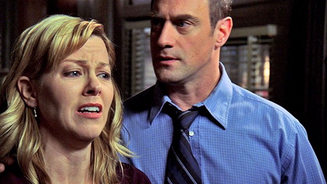 Law & Order: Special Victims Unit - Missbraucht - Filmfotos - Dana Eskelson, Christopher Meloni