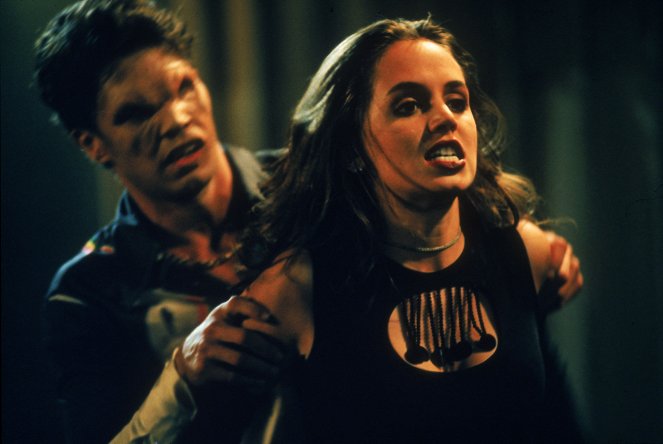 Buffy contre les vampires - Season 3 - La Nouvelle Petite Sœur - Film - Eliza Dushku