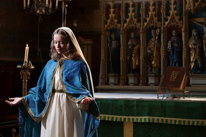 Father Brown - Season 2 - The Mysteries of the Rosary - Photos