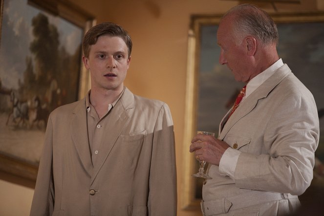 Father Brown - The Prize of Colonel Gerard - Photos - Simon Ginty, Nicholas Jones