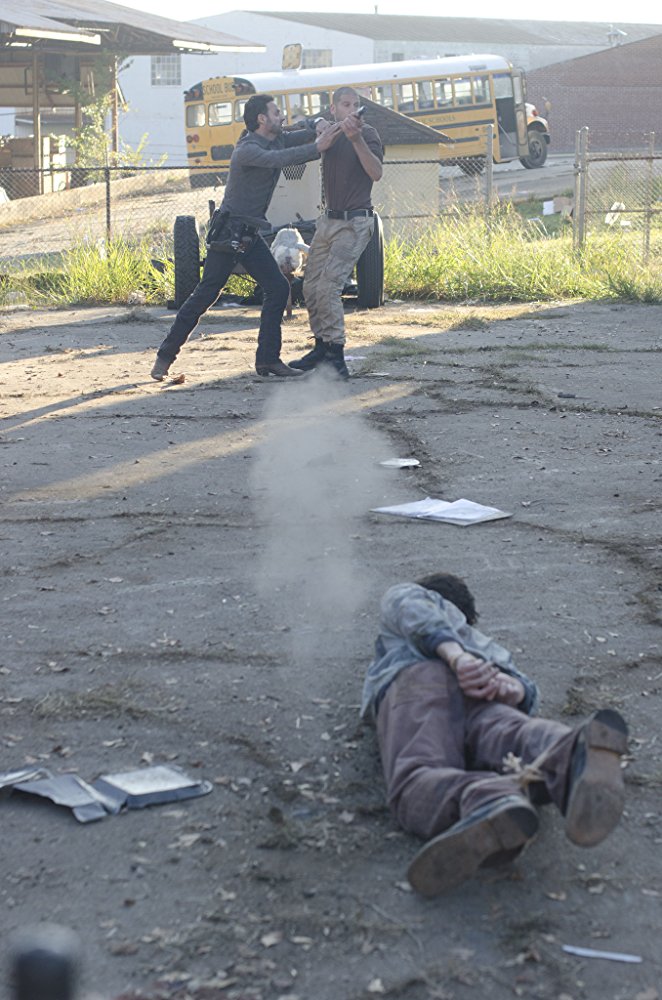 The Walking Dead - Ausgesetzt - Filmfotos - Andrew Lincoln, Jon Bernthal