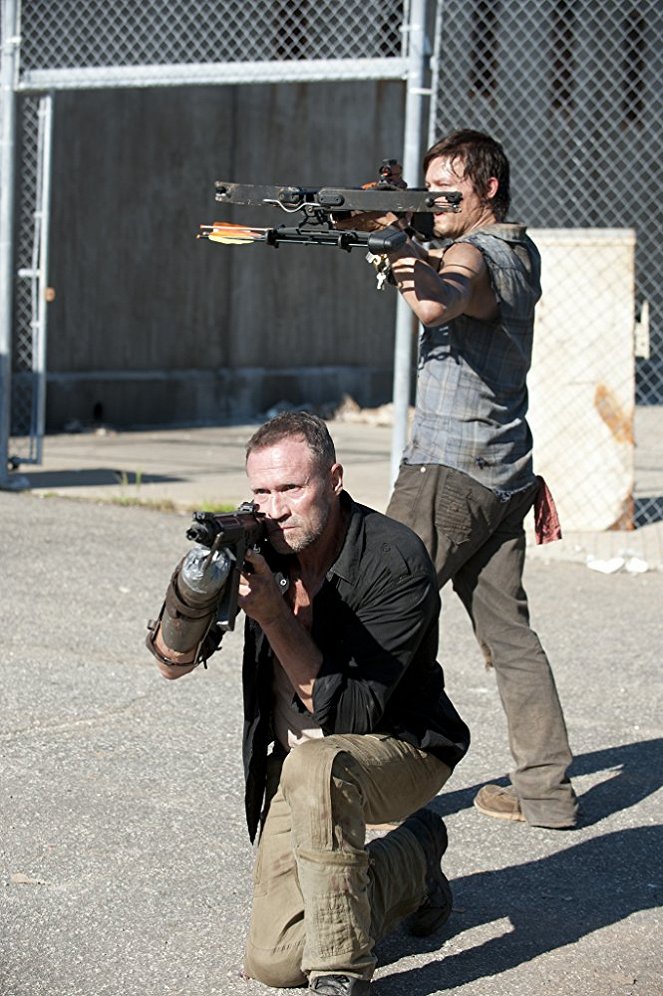 The Walking Dead - Nem vagyok Júdás! - Filmfotók - Michael Rooker, Norman Reedus