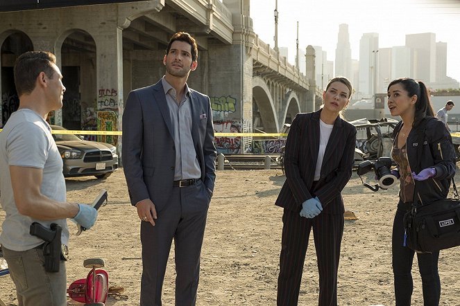 Lucifer - Season 3 - The One with the Baby Carrot - Photos