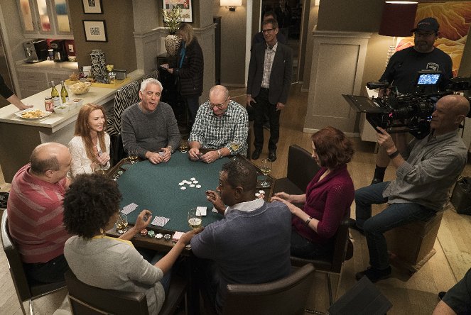 Modern Family - Season 7 - Man Shouldn't Lie - Making of