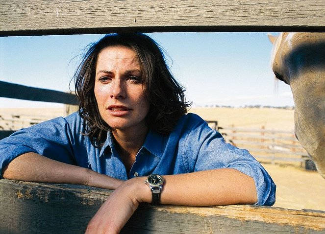 McLeod's Daughters - To Have and to Hold - Film - Lisa Chappell