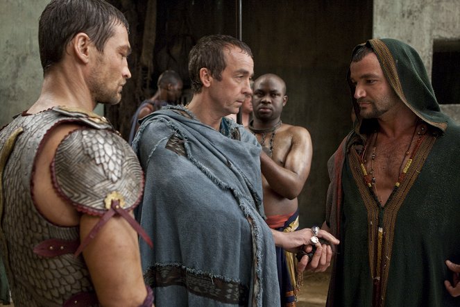 Spartacus - Blood and Sand - Delicate Things - Photos - Andy Whitfield, John Hannah, Nick E. Tarabay