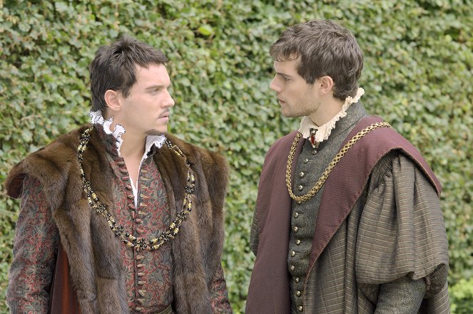 Dynastia Tudorów - Definicja miłości - Z filmu