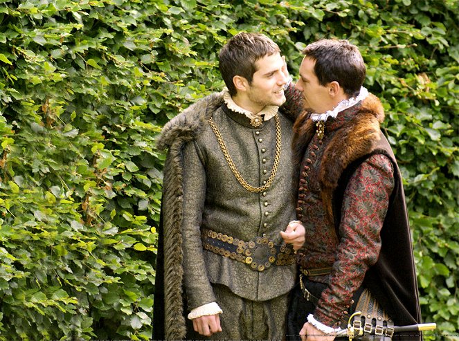 Tudorovci: Sex, moc a intrigy - Definice lásky - Z filmu