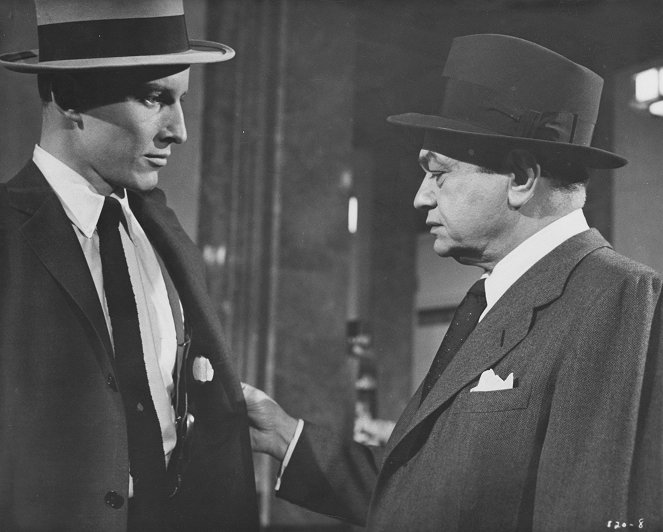 Illegal - Do filme - Edward G. Robinson