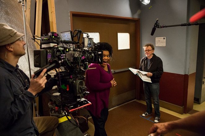 Community - Réparation de magnétoscope et publication éducative - Tournage - Yvette Nicole Brown, Paul Williams