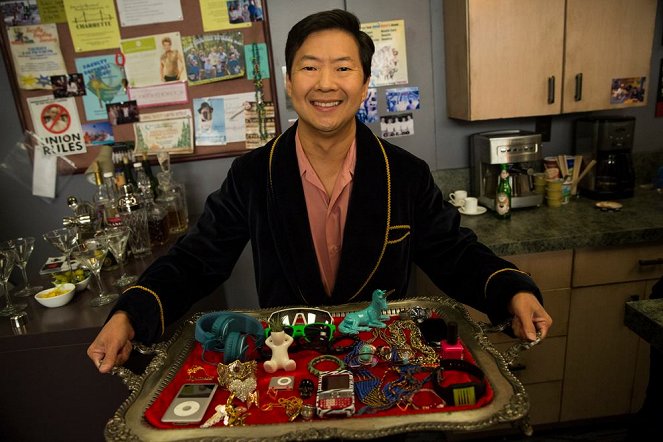 Community - Introduction to Teaching - Making of - Ken Jeong