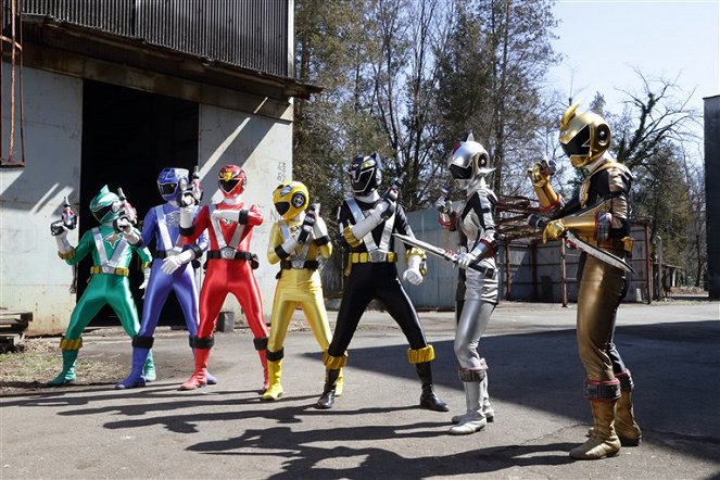 Engine Sentai Go-onger: 10 Years Grandprix - Filmfotos