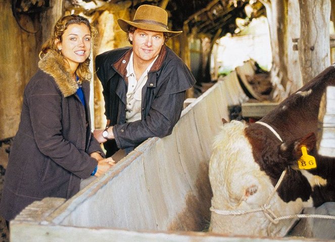 McLeod's Daughters - Lover Come Back - Tournage - Bridie Carter, Myles Pollard