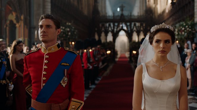The Royals - Mit Leichenjubel und Hochzeitsklage - Filmfotos - Max Brown, Genevieve Gaunt