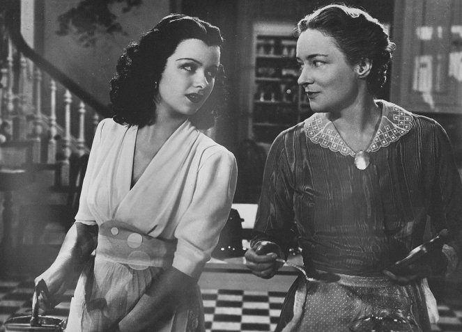 The Housekeeper's Daughter - De la película - Joan Bennett, Peggy Wood