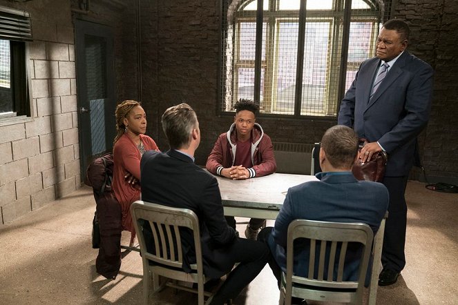 Law & Order: Special Victims Unit - Guardian - Photos - Rotimi, George Wallace