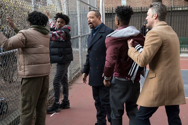 New York, unité spéciale - L'Homme de la famille - Film - Ice-T, Peter Scanavino