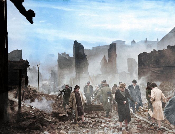 Le Monde sous les bombes, de Guernica à Hiroshima - Z filmu