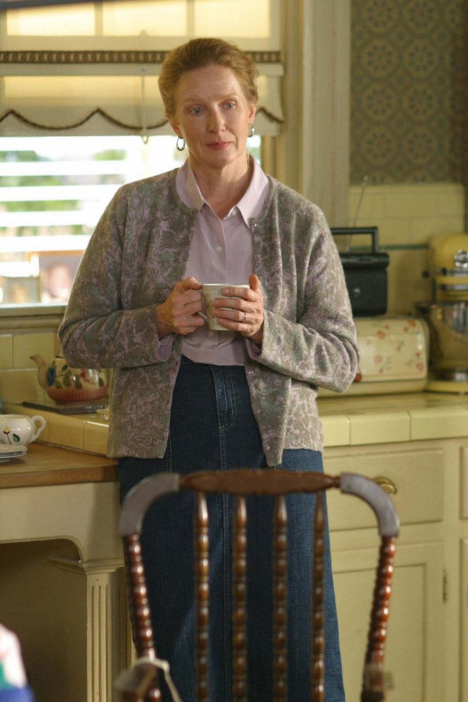 Six Feet Under - In Case of Rapture - Photos - Frances Conroy