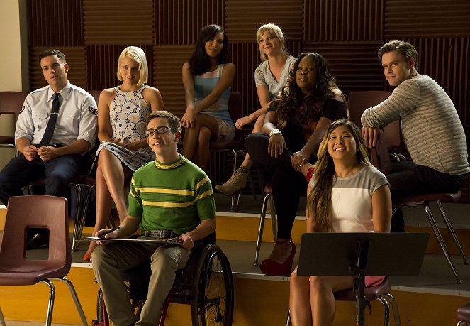 Glee - Season 6 - Kotiinpaluu - Kuvat elokuvasta - Mark Salling, Dianna Agron, Kevin McHale, Naya Rivera, Heather Morris, Amber Riley, Jenna Ushkowitz, Chord Overstreet