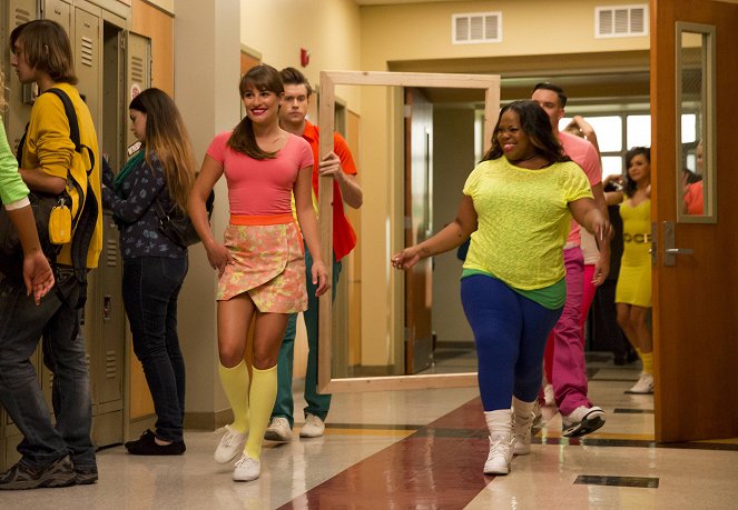 Glee - Season 6 - Homecoming - Photos - Lea Michele, Amber Riley