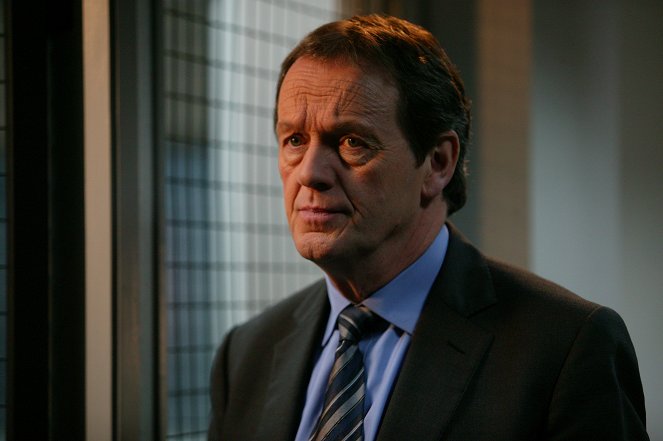 Inspector Lewis - The Indelible Stain - Photos