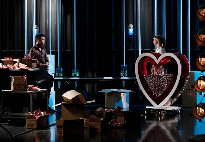 Glee - Season 6 - Jagged Little Tapestry - Photos - Chris Colfer, Heather Morris