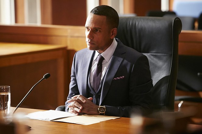 Covert Affairs - Season 5 - Unseen Power Of The Picket Fence - Photos - Hill Harper