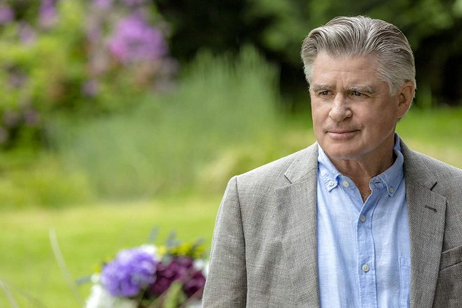 Chesapeake Shores - Home to Roost: Part 2 - Filmfotók - Treat Williams