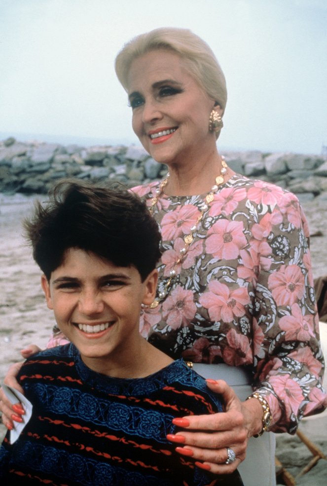 Baywatch - A Matter of Life and Death - Photos - Jeremy Jackson, Anne Jeffreys