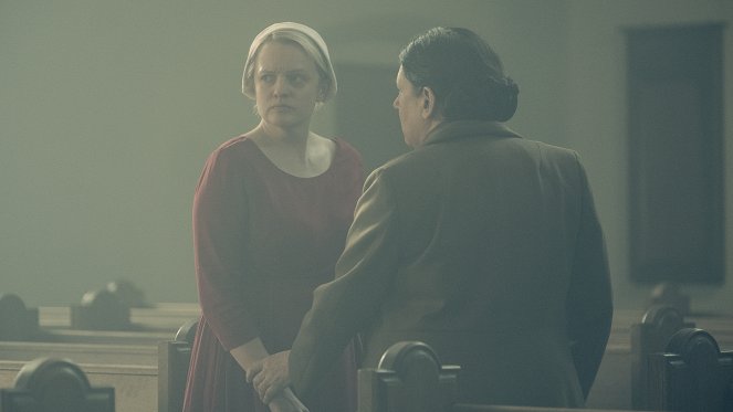 The Handmaid's Tale - Postpartum - De la película - Elisabeth Moss, Ann Dowd