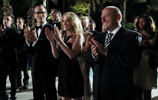 CSI: A helyszínelők - A menyasszony apja - Filmfotók - Bill Irwin, Amanda Wyss, Dean Norris