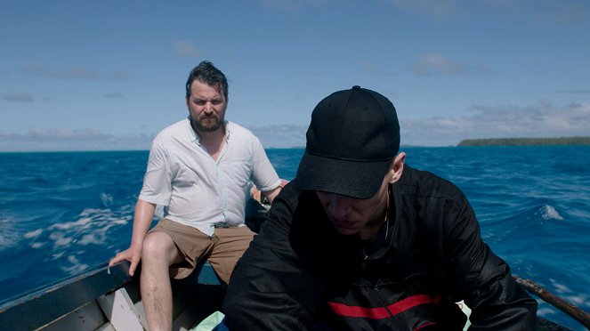 Somewhere in Tonga - De la película - Sascha Alexander Geršak