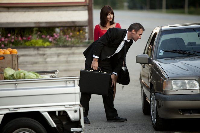 Transporter: The Series - The General's Daughter - Photos - Delphine Chanéac, Chris Vance