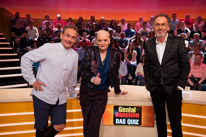 Genial daneben - Das Quiz - De la película - Wigald Boning, Hella von Sinnen, Hugo Egon Balder