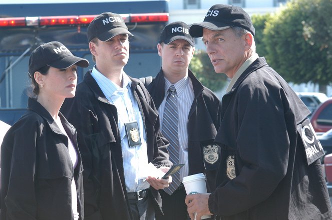 NCIS - Námorný vyšetrovací úrad - Konečná dovolenka - Z filmu - Sasha Alexander, Michael Weatherly, Sean Murray, Mark Harmon