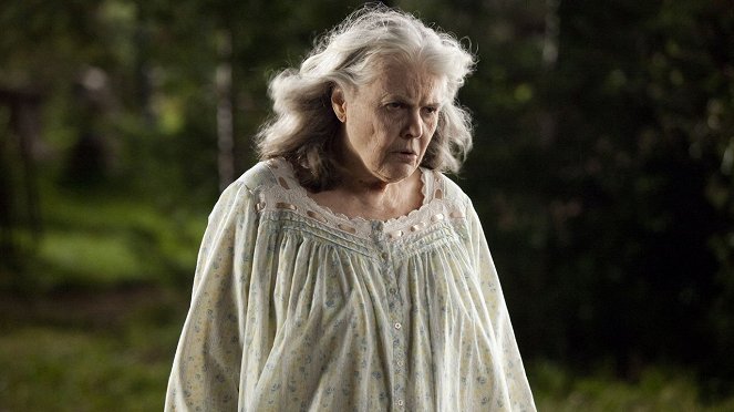 True Blood - And When I Die - Photos - Lois Smith