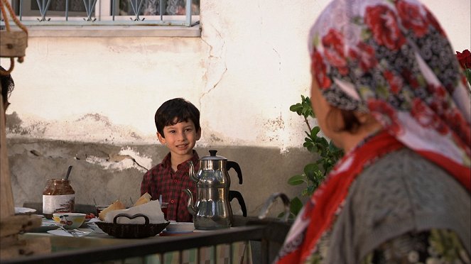 Ak Kırlangıç - Kuvat elokuvasta