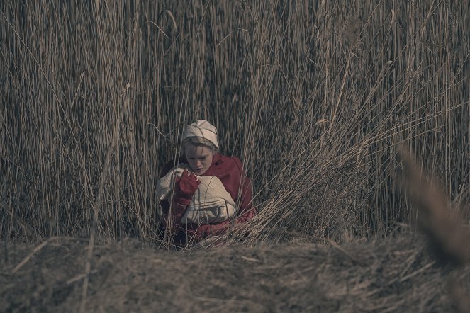 The Handmaid's Tale - The Word - Photos - Elisabeth Moss