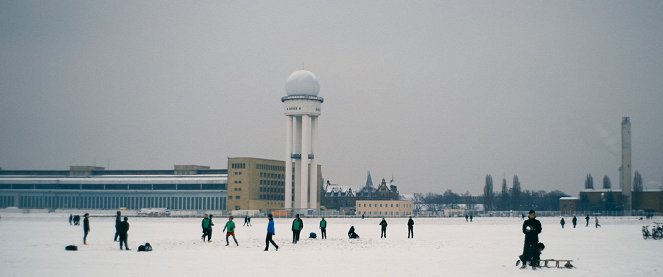 Zentralflughafen THF - Kuvat elokuvasta