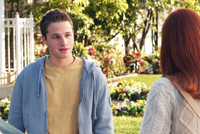 Desperate Housewives - I Know Things Now - Photos - Shawn Pyfrom