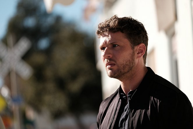 Shooter - Red Meat - Photos - Ryan Phillippe